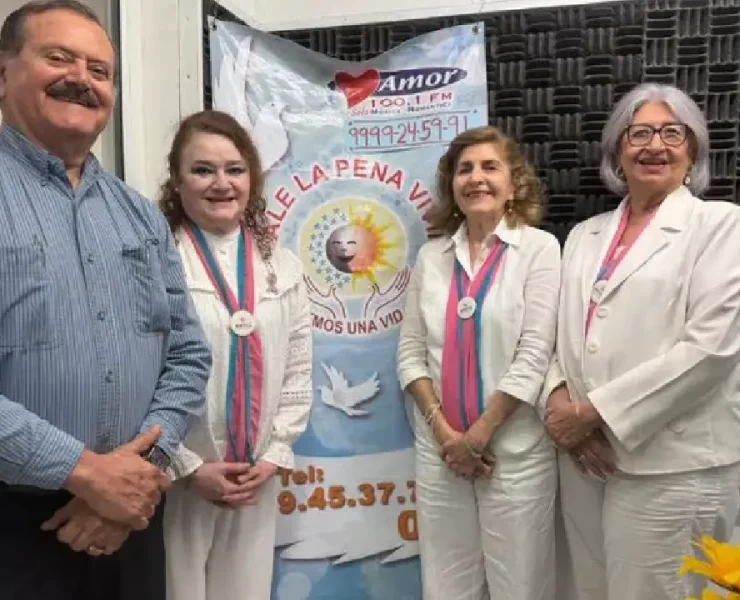 AMYCC celebró su 30 aniversario con emotivo homenaje