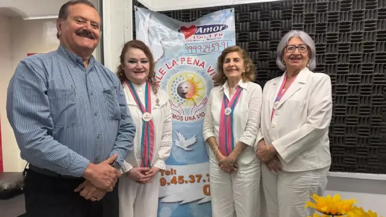 AMYCC celebró su 30 aniversario con emotivo homenaje