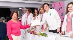 Fundadoras y colaboradoras recordaron los inicios de la asociación durante el evento donde AMYCC celebró su 30 aniversario, destacando tres décadas de trabajo en favor de la detección oportuna y el acompañamiento a mujeres.