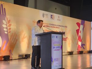 El Gobernador Joaquín Díaz Mena encabezó la inauguración de la Conferencia Internacional de Paz en Mérida, donde destacó la Construcción de paz desde la raíz en Yucatán como eje central de la estrategia Aliados por la Vida.