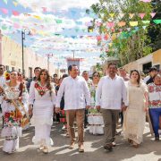 Gobernador Joaquín Díaz Mena impulsa tradiciones en Valladolid