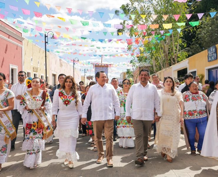 Gobernador Joaquín Díaz Mena impulsa tradiciones en Valladolid