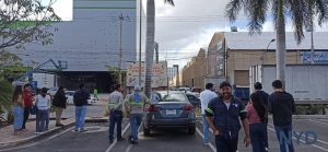 La circulación fue cerrada durante varios minutos por la Movilización de cuerpos de emergencia, mientras autoridades garantizaban que ya no existiera riesgo para la ciudadanía.