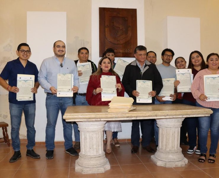 Indemaya recibe más de 150 actas de doble nacionalidad con CURP para migrantes yucatecos en Estados Unidos