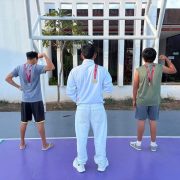 Jóvenes de Casa Otoch brillan en selectivo estatal de pesas