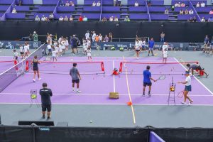 Pequeños tenistas vivieron la Magia del tenis en Mérida durante el Kids Day, compartiendo cancha y sonrisas con figuras internacionales del Mérida Open.
