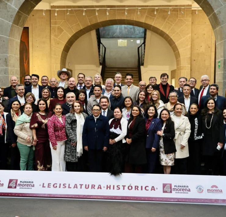 Senadores de Morena cierran filas con unidad y trabajo