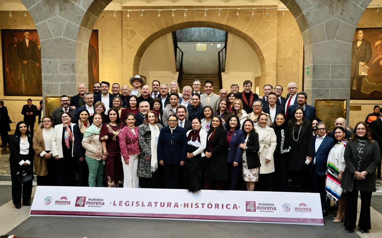 Senadores de Morena cierran filas con unidad y trabajo