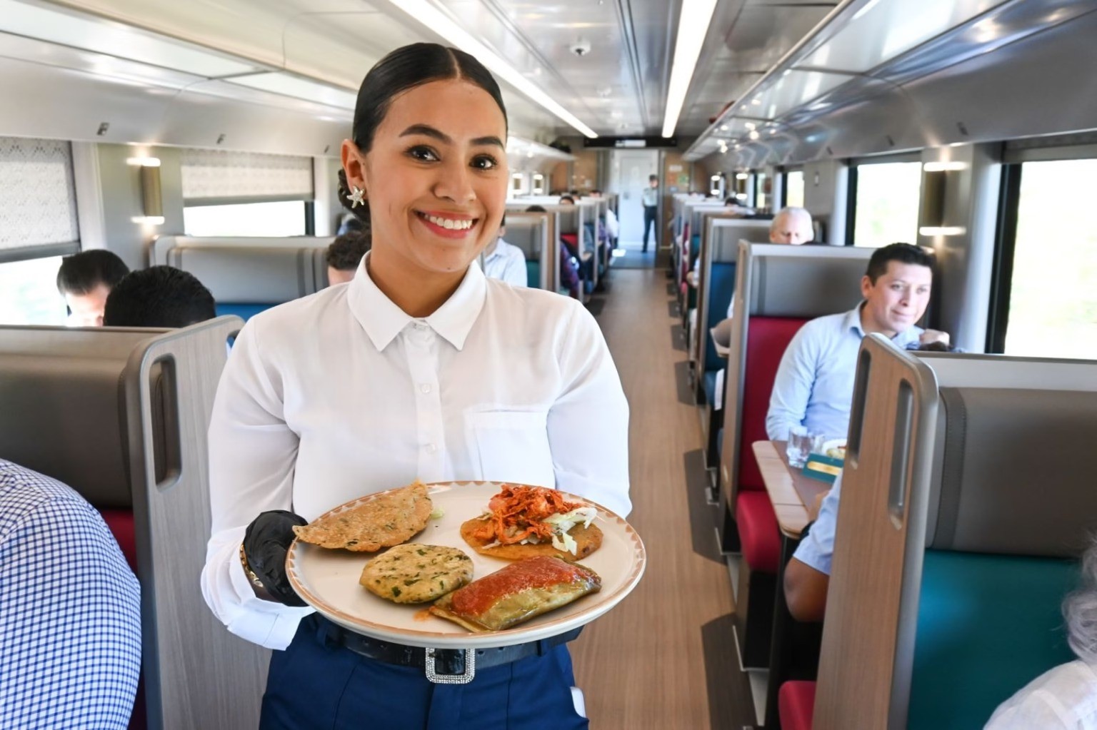 Tren Maya lanza Janal y apuesta por gastronomía internacional