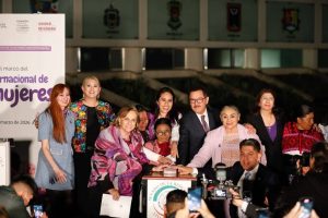 La senadora Verónica Camino Farjat destacó los Avances históricos en derechos de las mujeres durante la conmemoración del Día Internacional de la Mujer en el Senado de la República.