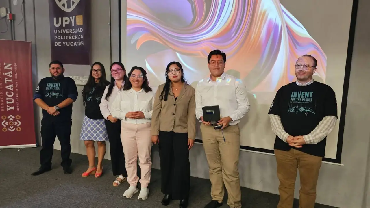 Estudiantes de la UPY compiten a nivel global con innovación agrícola