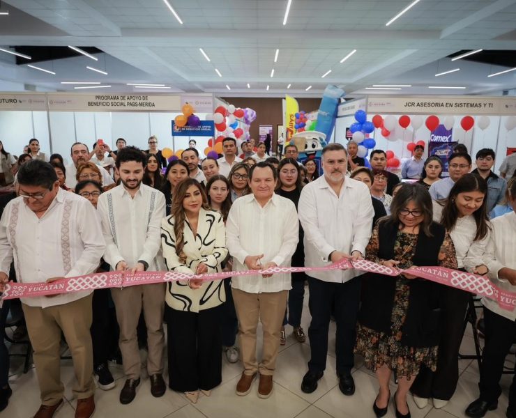 Feria del Empleo impulsa oportunidades laborales a más de 400 mujeres en Yucatán