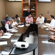 Diálogo Urgente: Gobierno prioriza atención a personal de salud