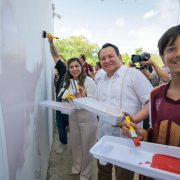 “Murales Mundialistas” transforman espacios públicos en todo Yucatán