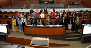 Durante el encuentro de ParlAmericas, legisladoras analizaron cómo La Paridad en el Senado impulsa avances legislativos y nuevas estrategias para proteger los derechos de las mujeres.