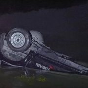 ¡Impactante Volcadura! Patrulla en la Ciénaga por esquivar Lagarto