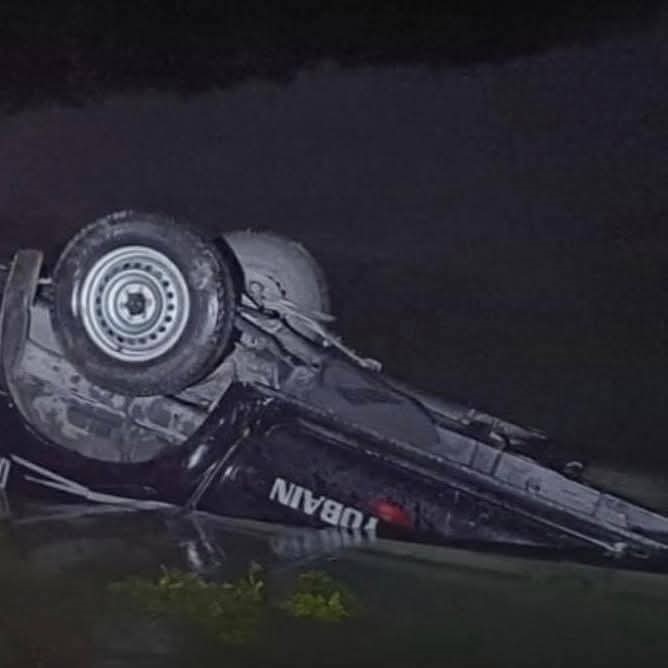 ¡Impactante Volcadura! Patrulla en la Ciénaga por esquivar Lagarto