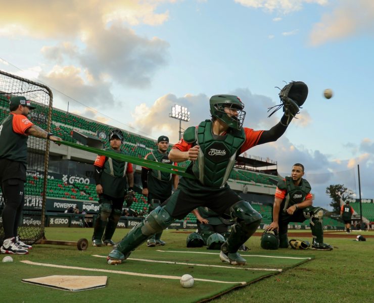 Leones afinan detalles intensamente en Tercer Día del Spring Training