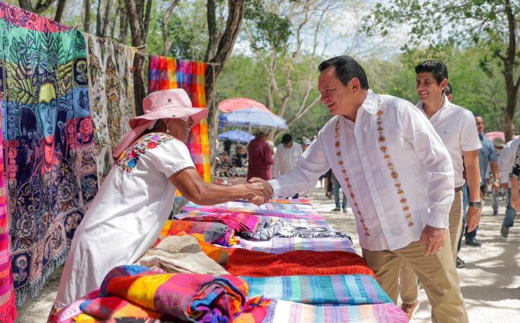 Conoce cómo avanzan las mejoras para artesanas y artesanos en Chichén Itzá