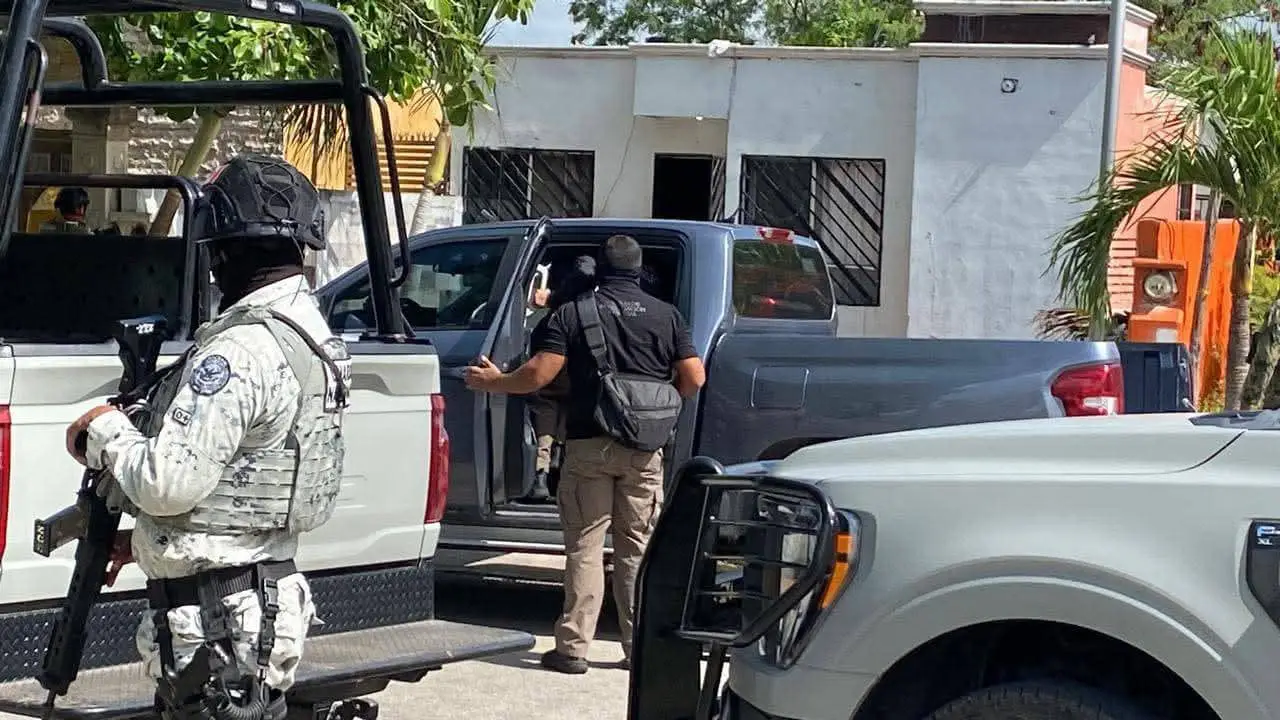 Operativo sorpresa en Umán deja aseguramientos y una mujer detenida