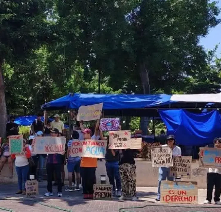 Solicitaron ayuda del Gobierno por falta de agua en Ciudad Caucel