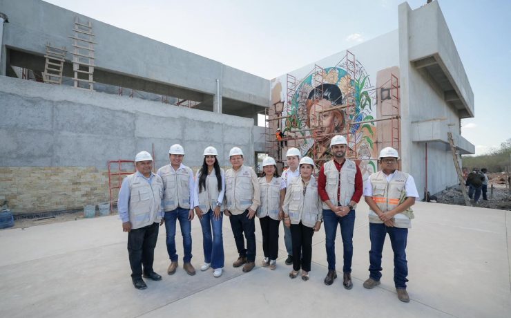 ¡Ya casi lista! Universidad Nacional Rosario Castellanos en Kanasín