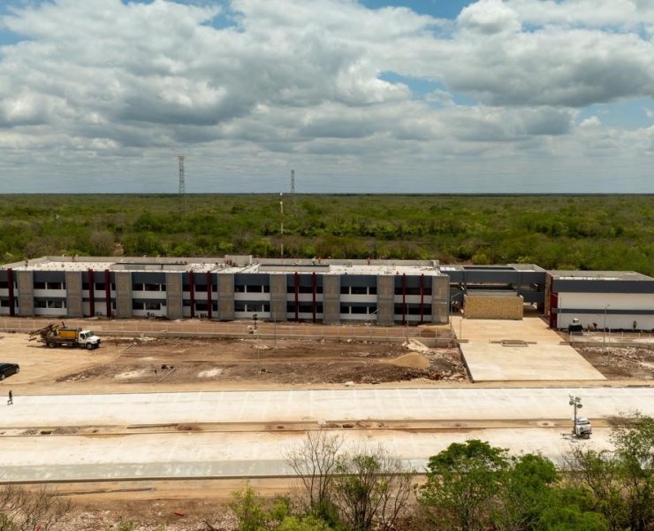 Universidad Rosario Castellanos: Últimos Detalles Antes de Abrir en Kanasín