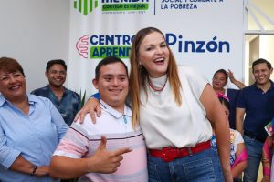 Cecilia Patrón impulsa el crecimiento laboral y la modernización de Mérida mediante obras públicas, luminarias LED y programas de atención ciudadana.