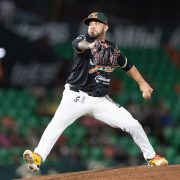 Oaxaca se queda con la serie completa en Yucatán