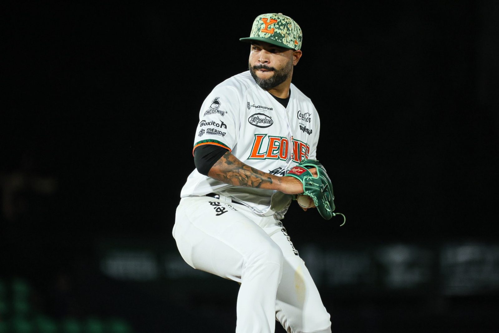 Olmecas sorprende a Leones y toma ventaja en la Serie