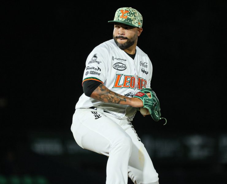 Olmecas sorprende a Leones y toma ventaja en la Serie