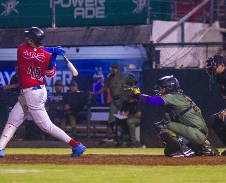 Piratas Derrota a Leones en Tremendo Duelo