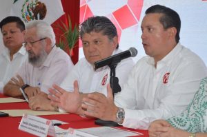 La falta de agua en Ciudad Caucel continúa generando inconformidad entre vecinos, mientras Rafael Echazarreta exige soluciones coordinadas entre autoridades.