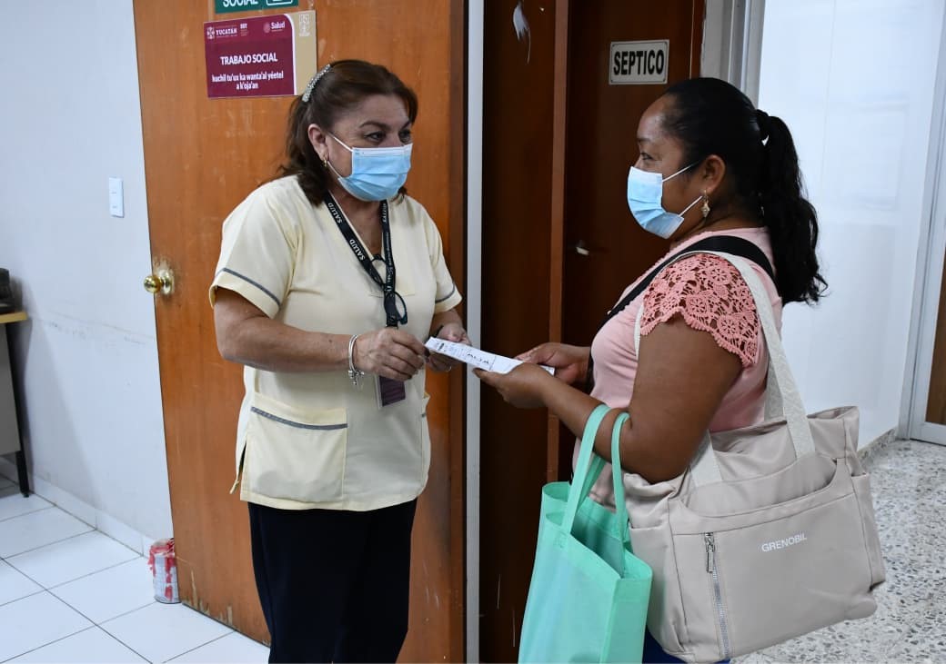 Yucatán inicia atención gratuita bajo bajo el esquema de acceso universal a la salud