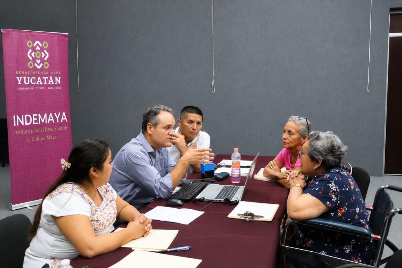 Yucatecos reciben orientación gratuita sobre pensiones y beneficios de Estados Unidos