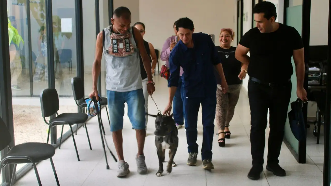 Zeus regresa a su hogar tras seguimiento de las autoridades