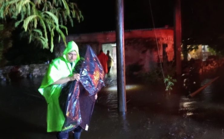 Apoyan a familias afectadas por inundaciones en Motul y Dzidzantún: ayuda urgente