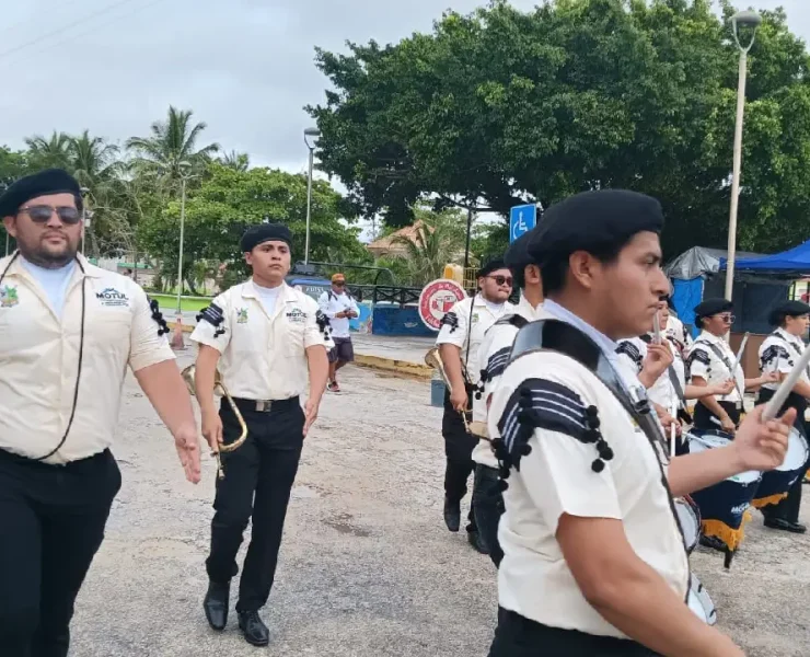 Conmemoraron el Día de la Marina con una gran participación ciudadana