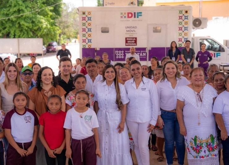 DIF Yucatán lleva agua segura gratuita a familias vulnerables de Kunché
