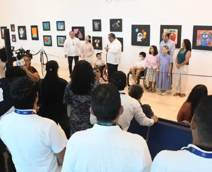 Exposición Sueños sin escalas talento, inclusión y arte toman vuelo en Mérida