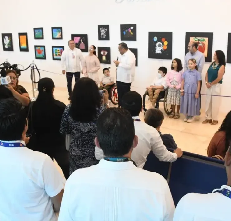 Exposición Sueños sin escalas talento, inclusión y arte toman vuelo en Mérida
