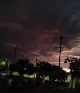 Vecinos de San Antonio Xluch 3 mostraron recibos de energía eléctrica a nombre del Ayuntamiento de Mérida para evidenciar que el servicio del parque sigue sin restablecerse pese a los reportes realizados.