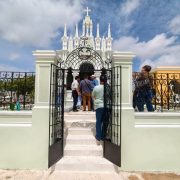 Restauran mausoleo Vega Ibarra y preservan legado histórico del cementerio general de Mérida