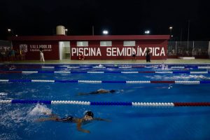 La moderna alberca semiolímpica de la Unidad Deportiva San Francisco amplía las oportunidades para la práctica de la natación y fortalece el desarrollo deportivo de niñas, niños y jóvenes de Valladolid.