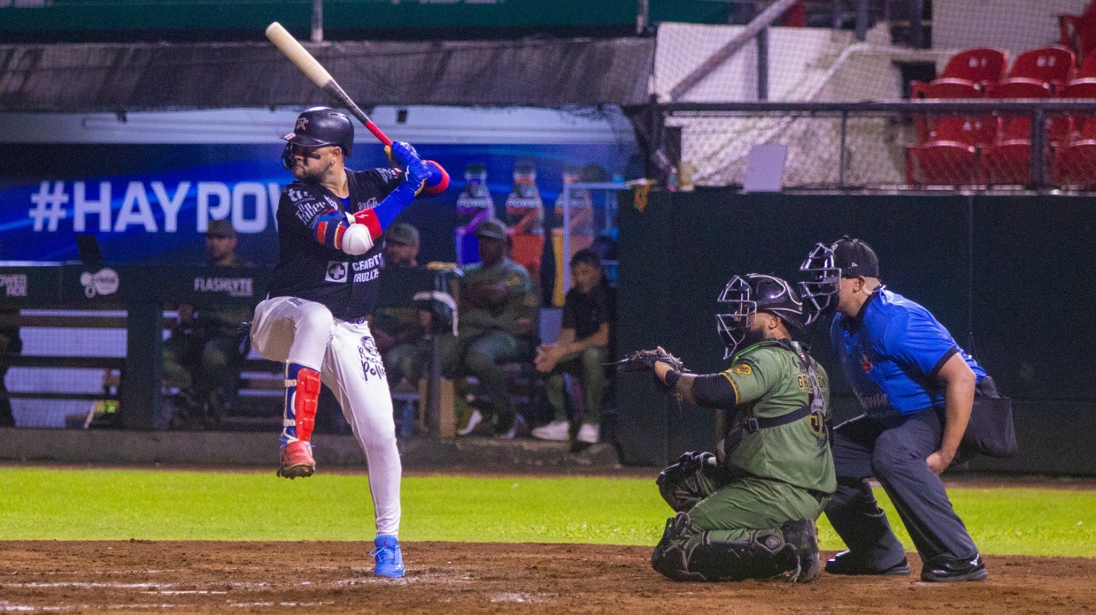 Campeche domina serie completa ante Leones