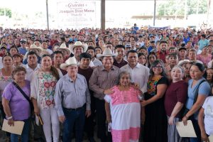 Con una inversión de 11 millones 760 mil pesos, el Gobierno de Yucatán fortalece el campo mediante programas que impulsan la agricultura, la ganadería, la apicultura y la producción de traspatio.
