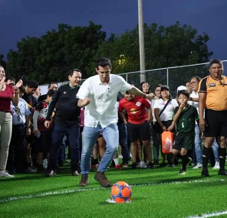 Fortalecen alianza por el deporte para transformar comunidades yucatecas