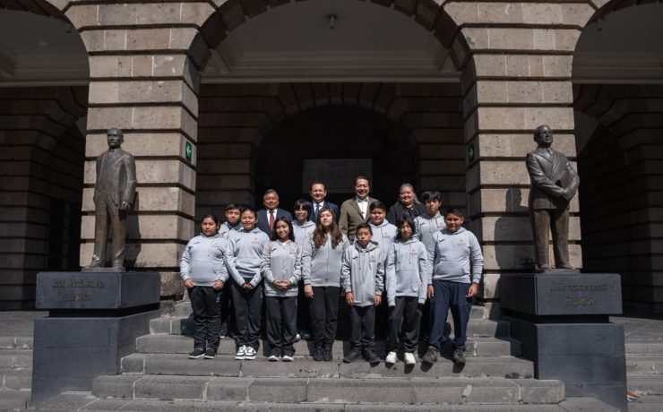 Gobernador Joaquín Díaz Mena lleva talento yucateco a la SEP: niñas y niños yucatecos se reúnen con Mario Delgado en CDMX