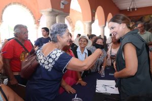 El programa Miércoles Ciudadano se ha convertido en un puente directo entre la población y el Ayuntamiento de Mérida, con miles de solicitudes atendidas y soluciones que mejoran la calidad de vida de las familias.