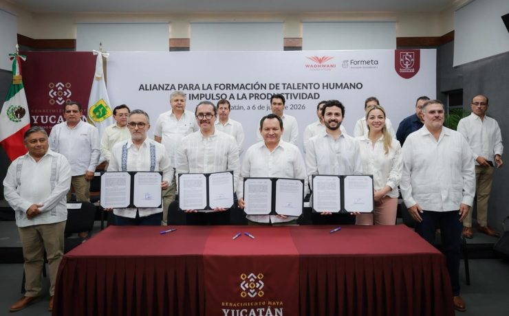 ¡100 mil becas! Renacimiento Maya apuesta por empleos mejor pagados